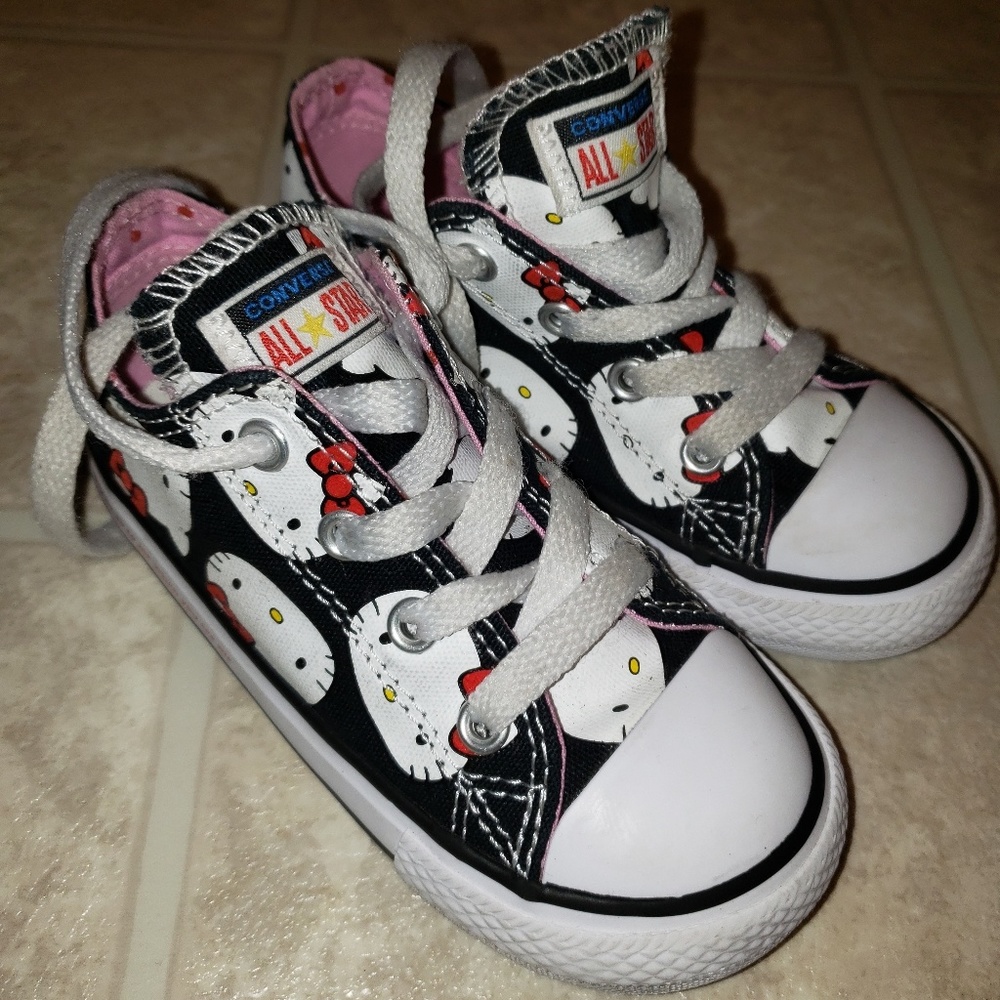 Toddler converse hello kitty